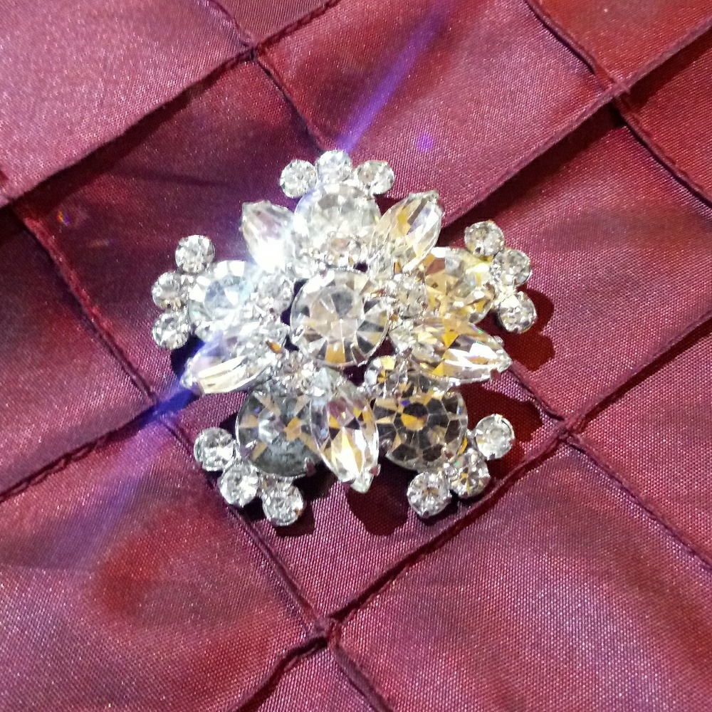 Vintage Crystal Rhinestone Brooch Pin
